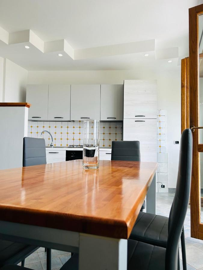Newhouse Victoria - Sea View Apartment Nettuno Exteriér fotografie