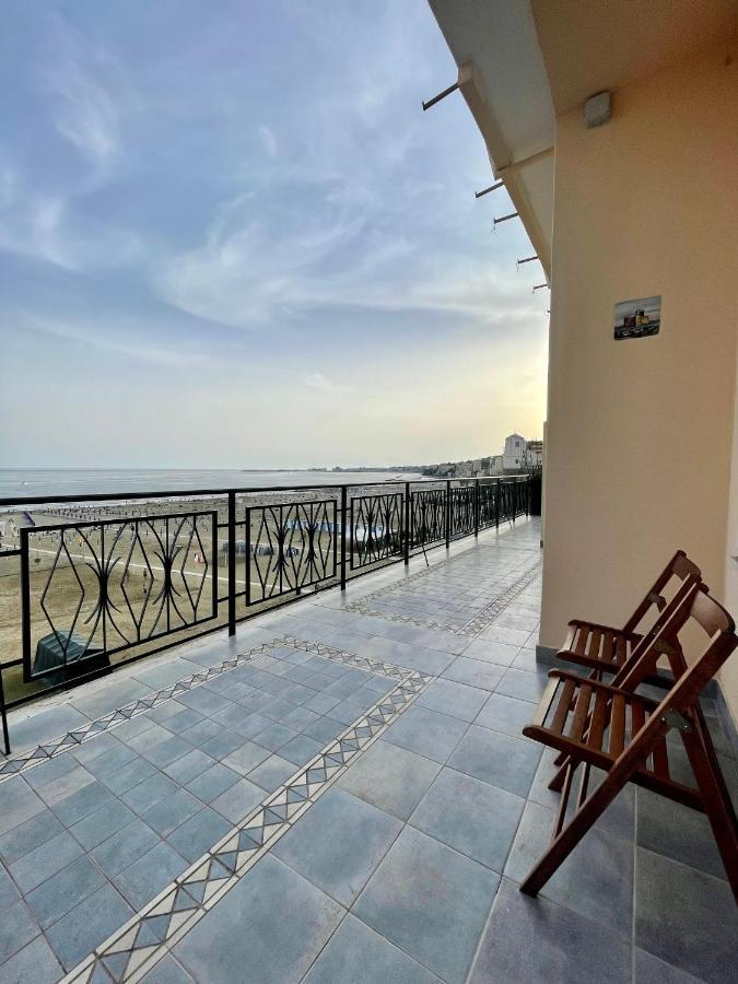 Newhouse Victoria - Sea View Apartment Nettuno Exteriér fotografie