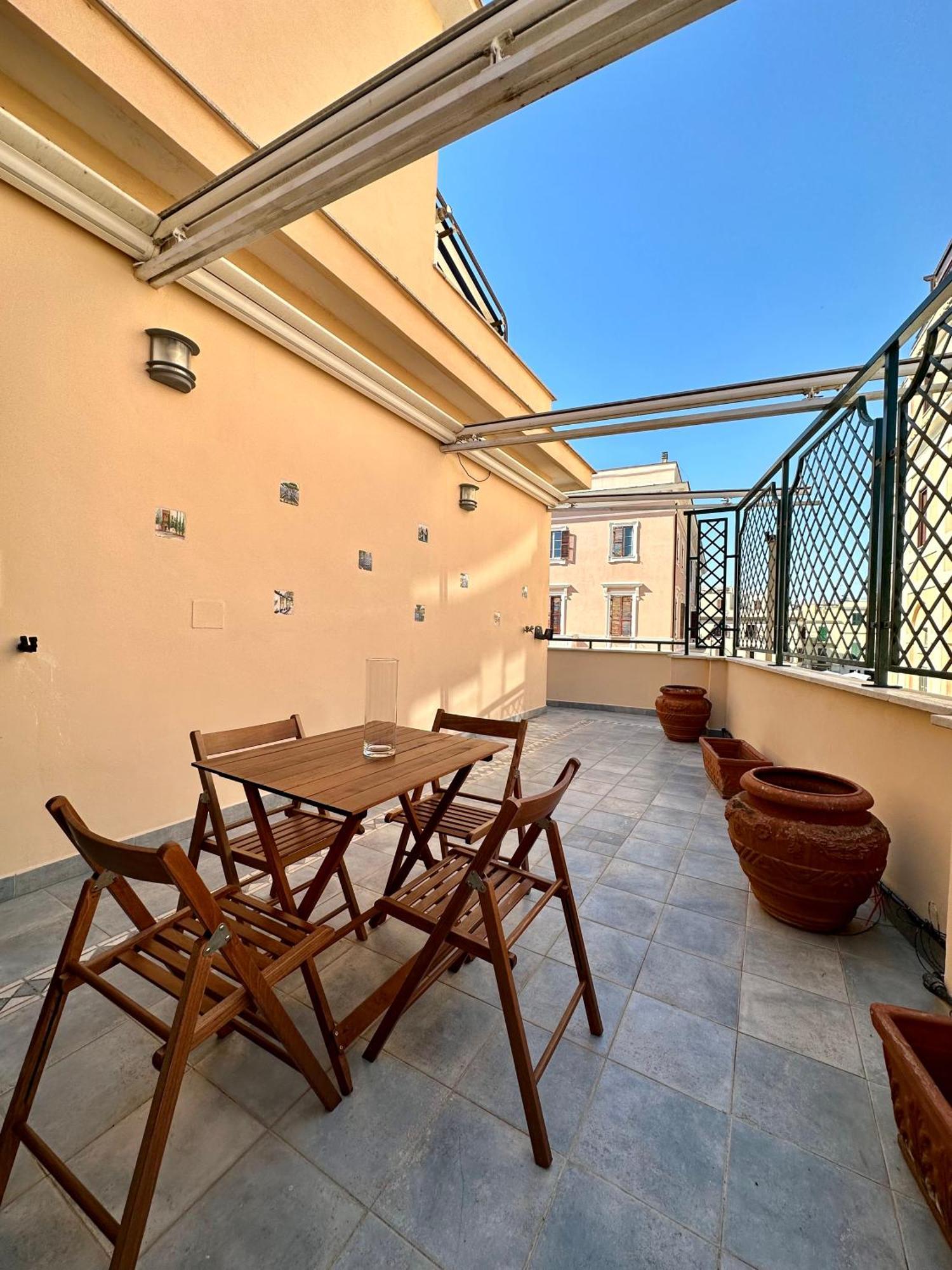 Newhouse Victoria - Sea View Apartment Nettuno Exteriér fotografie